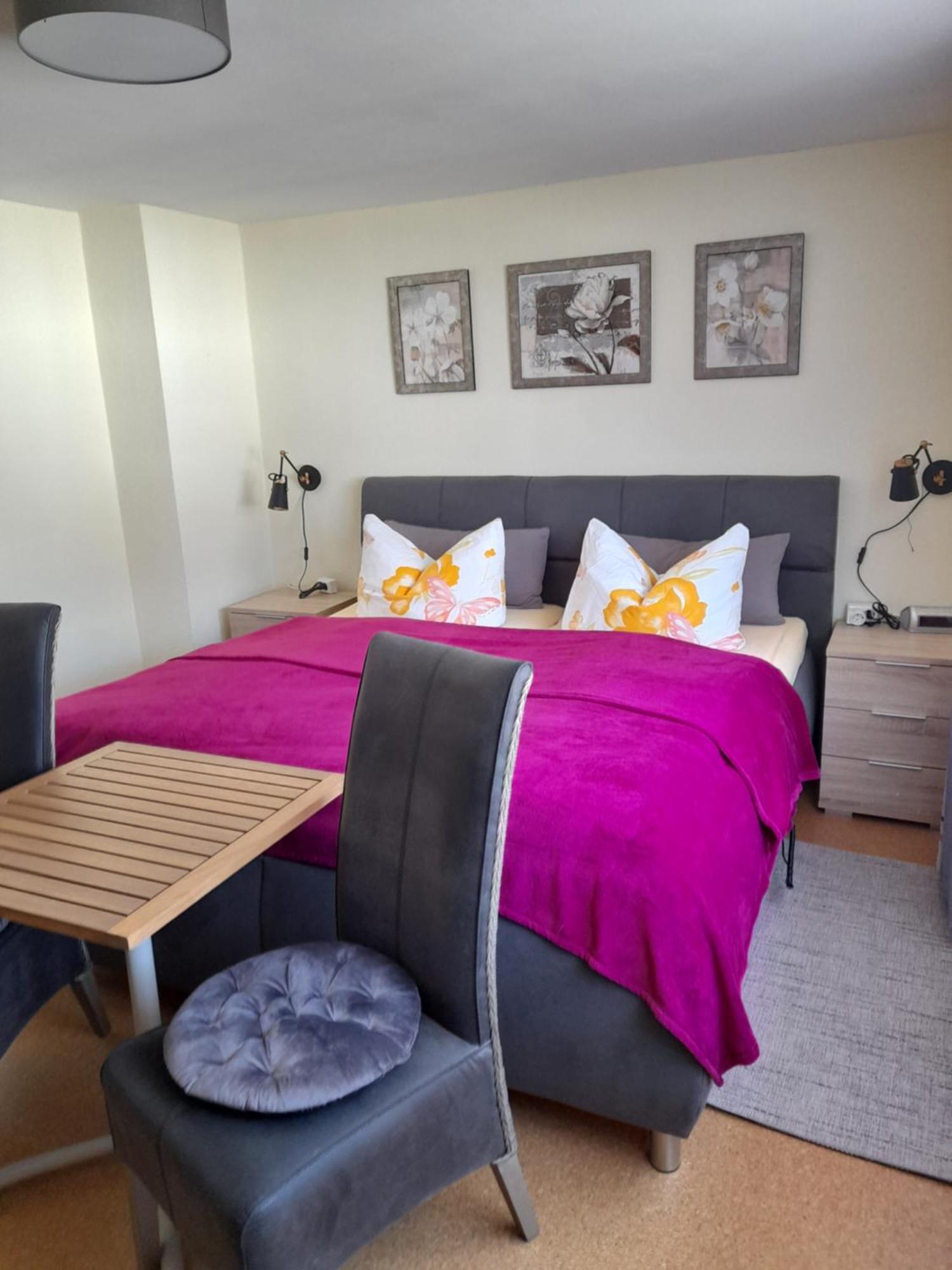 Haus Am Huegel Apartment Altstrimmig Екстериор снимка